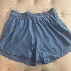 Lululemon Track That High Rise 5 inch Inseam Short Like New
